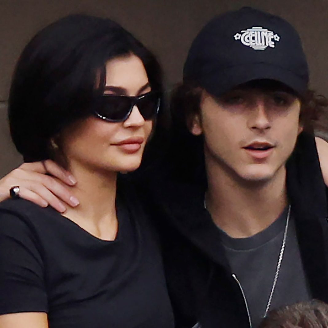 kylie-jenner-and-timothee-chalamet-serve-pda-at-2023-us.-open