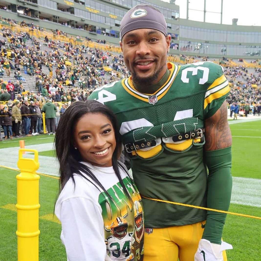 simone-biles-supports-jonathan-owens-after-packers’-playoffs-loss